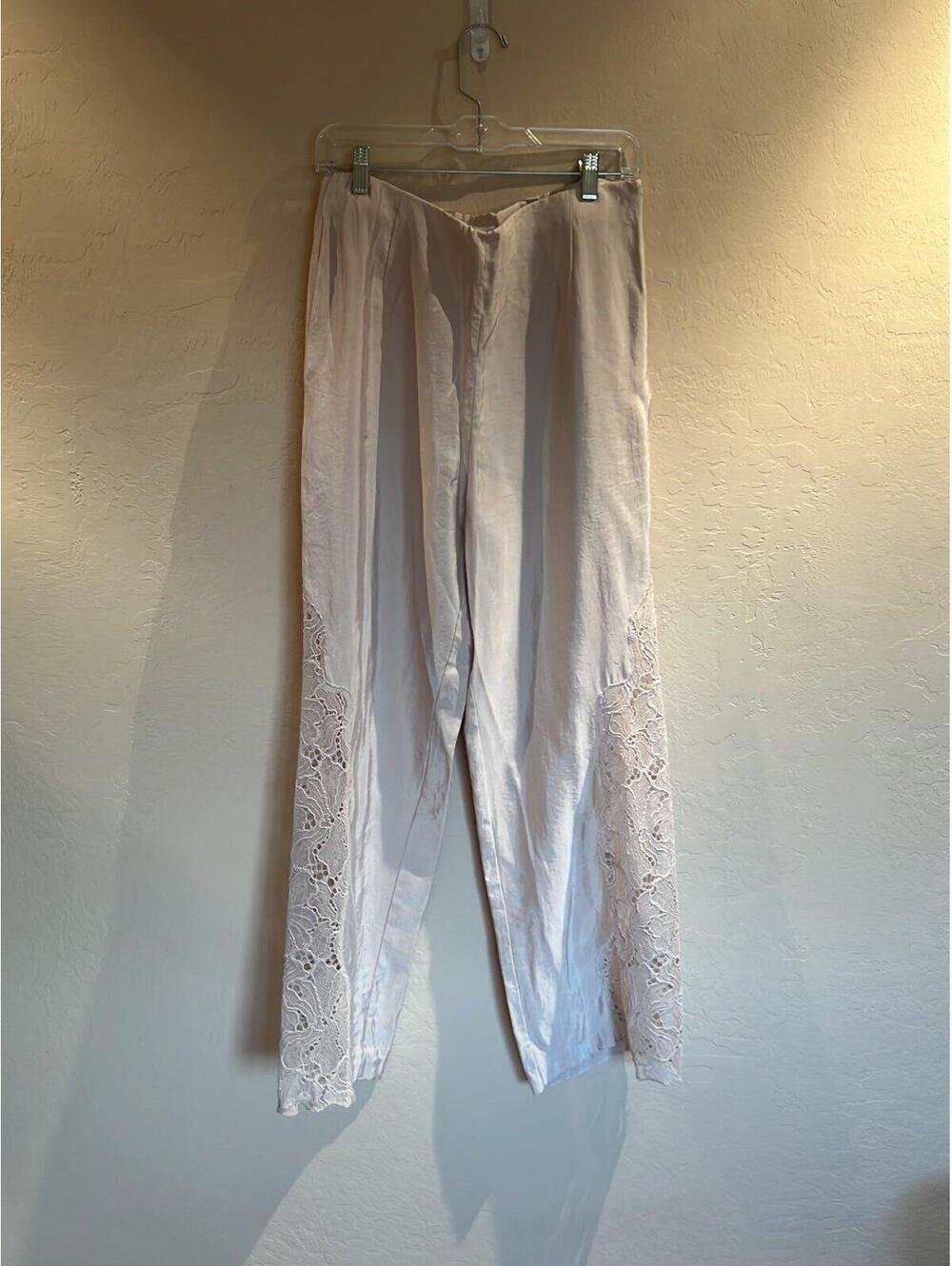 Woman’s lace pants